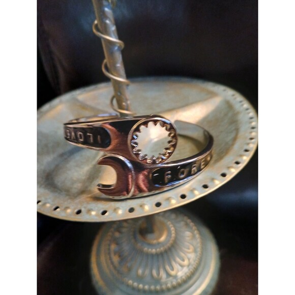 18k White Gold Plated Wrench Bracelet Construction Gift Enamel Engraved - Picture 2 of 7